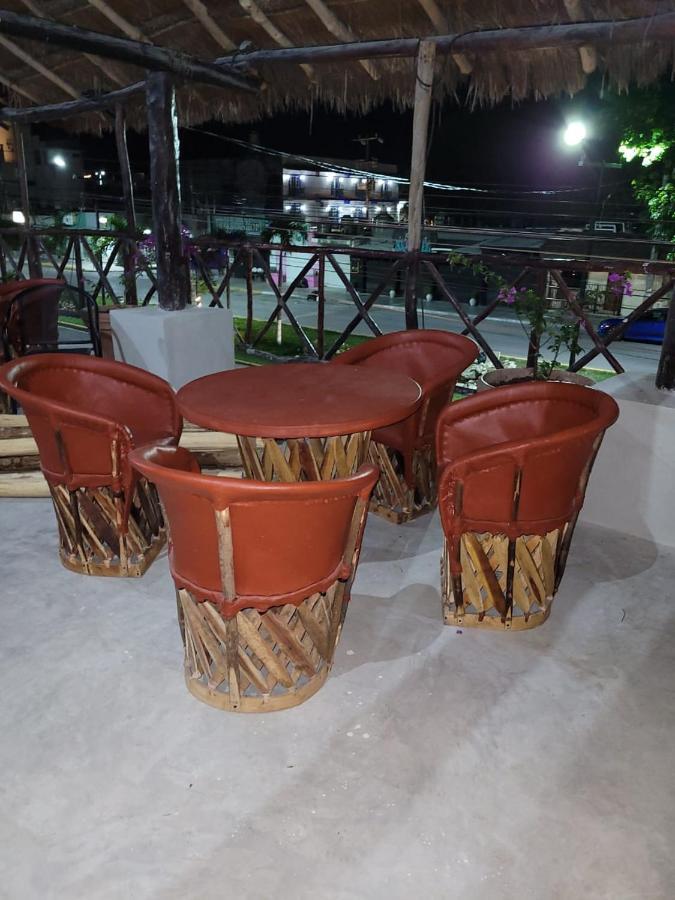 Mio Tulum Hotel Boutique Екстер'єр фото A set of equipales
