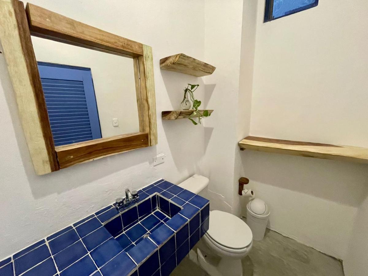 Mio Tulum Hotel Boutique Екстер'єр фото Bathroom in a home in Tulum, Mexico