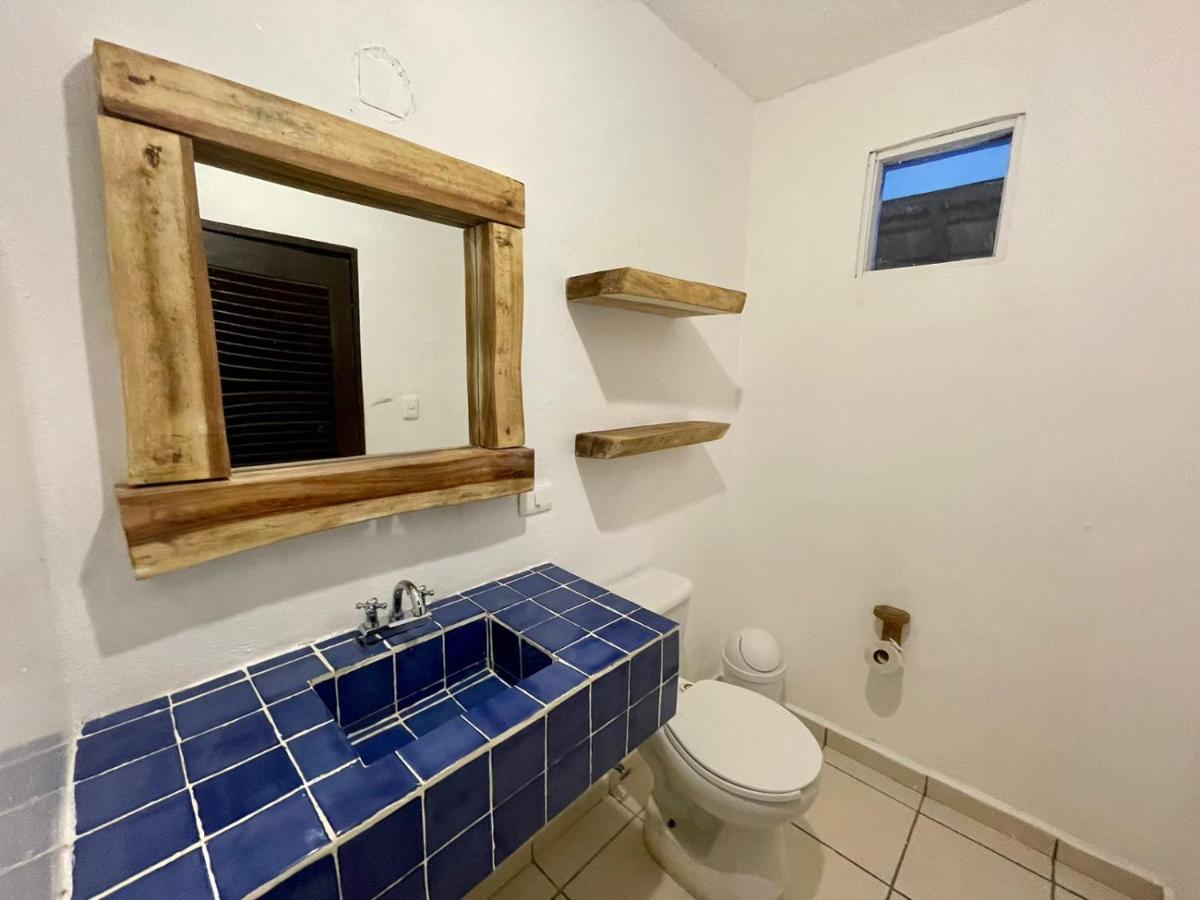 Mio Tulum Hotel Boutique Екстер'єр фото Bathroom in a house in Mexico