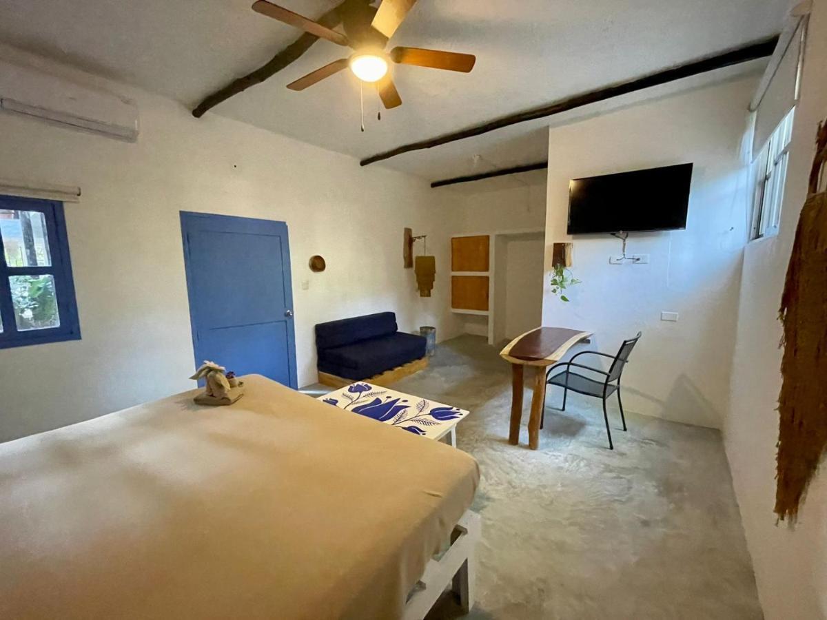 Mio Tulum Hotel Boutique Екстер'єр фото Interior of a room at the hotel